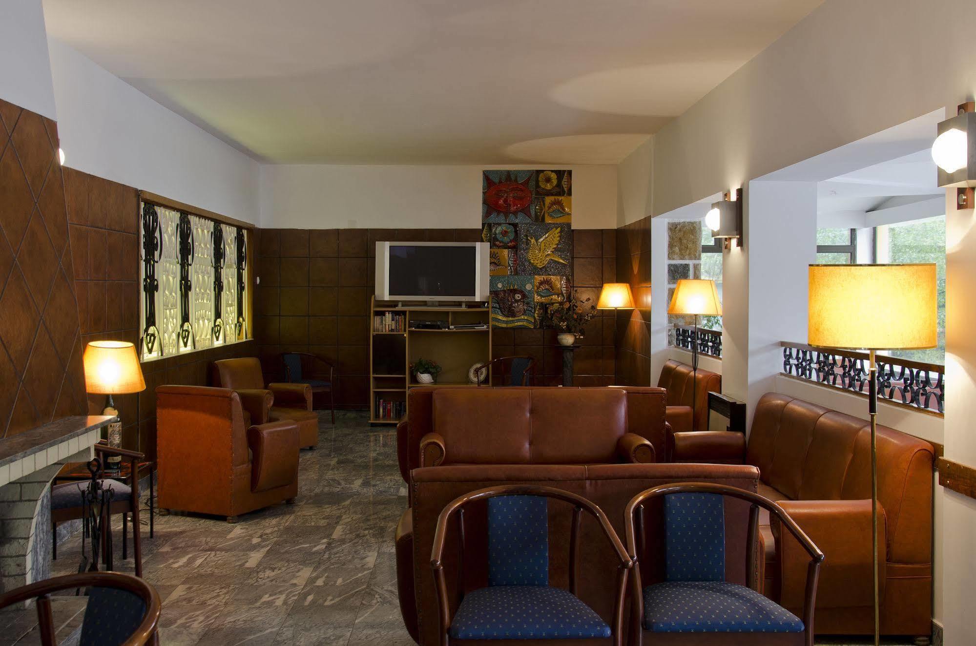 Vip Inn Miramonte Hotel Colares Eksteriør bilde